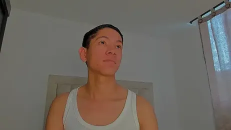 JulianRose_1 webcam stripchat model stream image