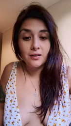 AlmaPagana webcam model stream image