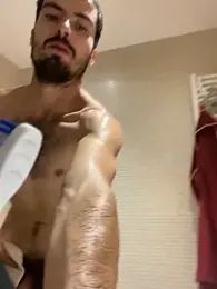 Frantri00@xh webcam model stream image