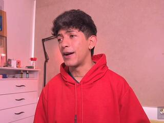 Theo Brown webcam flirt4free model stream image