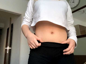 HerminiaLanting webcam model stream image