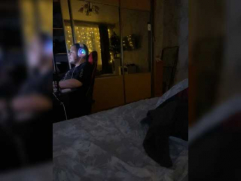 Vezyn4ik webcam model stream image