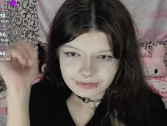 FrirenLovv webcam model stream image