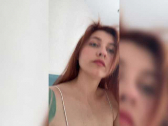 HoneyCherry bongacams stream image