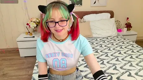 CoralineYoung stripchat stream image