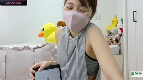 SUZU_ stripchat stream image