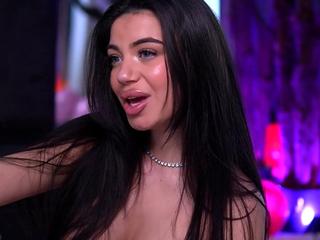 Esme Luv flirt4free stream image