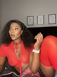 ThickBaddieSA stripchat stream image