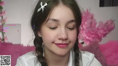 AmiLewis stripchat stream image