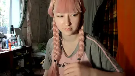 Yoonhee_Kiss stripchat stream image