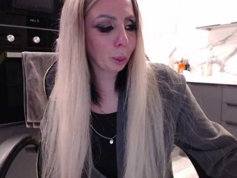 blondalina bongacams stream image