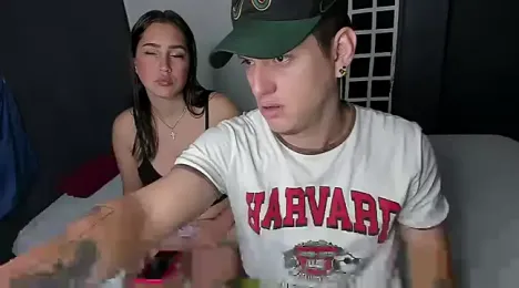 Zara_cum69 stripchat stream image