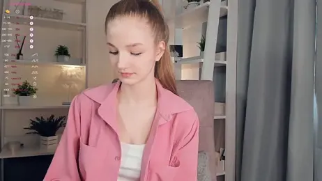 YuNabif stripchat stream image