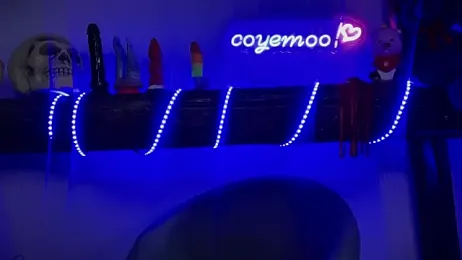 coyemoo stripchat stream image