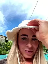 streetdoll stripchat stream image