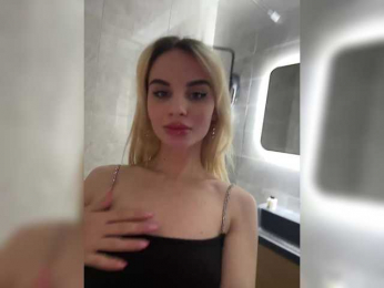 LedyMiya bongacams stream image