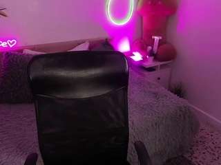 joycethompson camsoda stream image