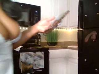 lovely-brown94 camsoda stream image