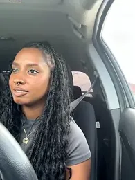 Your_Paris stripchat stream image