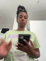 Your_Paris stripchat stream image