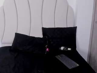 kaity-layne camsoda stream image