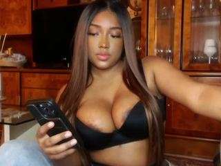 naommiscott camsoda stream image