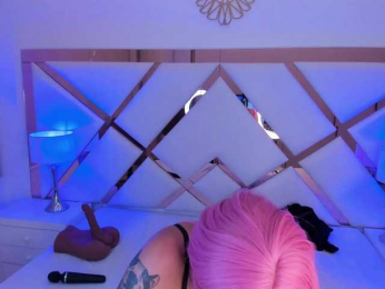 TinaPutina bongacams stream image