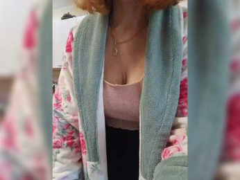 Pink-Lips bongacams stream image