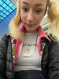 Lia__Love stripchat stream image