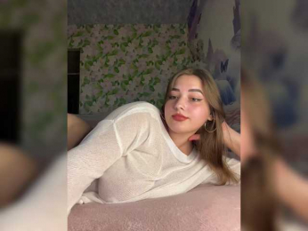 little-devil bongacams stream image