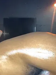 StrawberryXpeach stripchat stream image