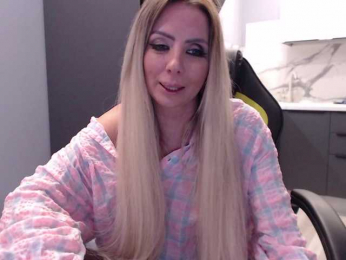 blondalina bongacams stream image