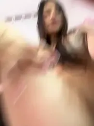 Emmily_19 stripchat stream image