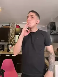 kevin_hotgirls stripchat stream image