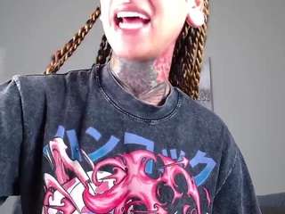 starryari69 camsoda stream image