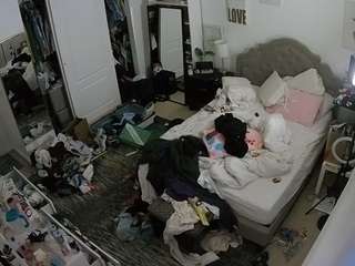 voyeurcam-hornyhostel-02 camsoda stream image