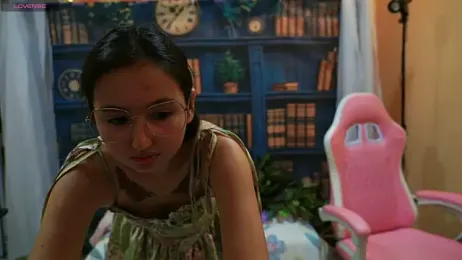 Pinkie_Princes stripchat stream image