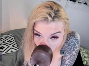 lil_shouty_bitch chaturbate stream image