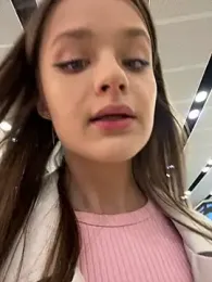 Mila___meow stripchat stream image