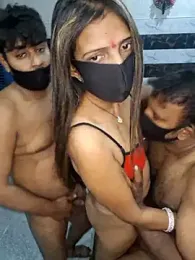 Cute_plak01 stripchat stream image