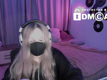 qwertikcam bongacams stream image