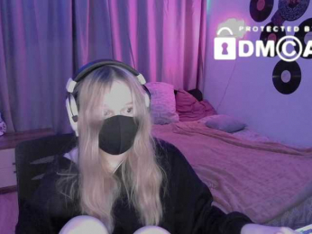 qwertikcam bongacams stream image