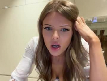 mishapalmer chaturbate stream image