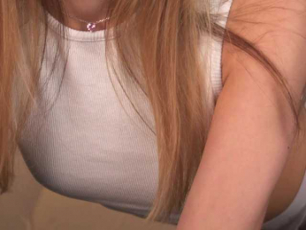 ilittleheart bongacams stream image