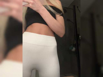 WhiteGirl-one bongacams stream image