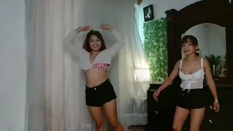 3littleschoolteens stripchat stream image