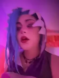 seraphine23 stripchat stream image