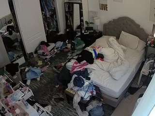 voyeurcam-hornyhostel-02 camsoda stream image