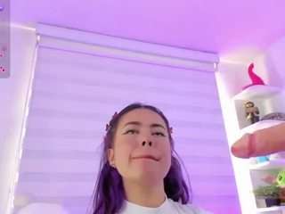 amy-rosse1 camsoda stream image