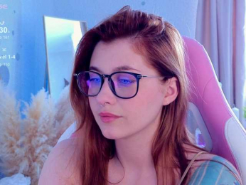 HoneyCherry bongacams stream image